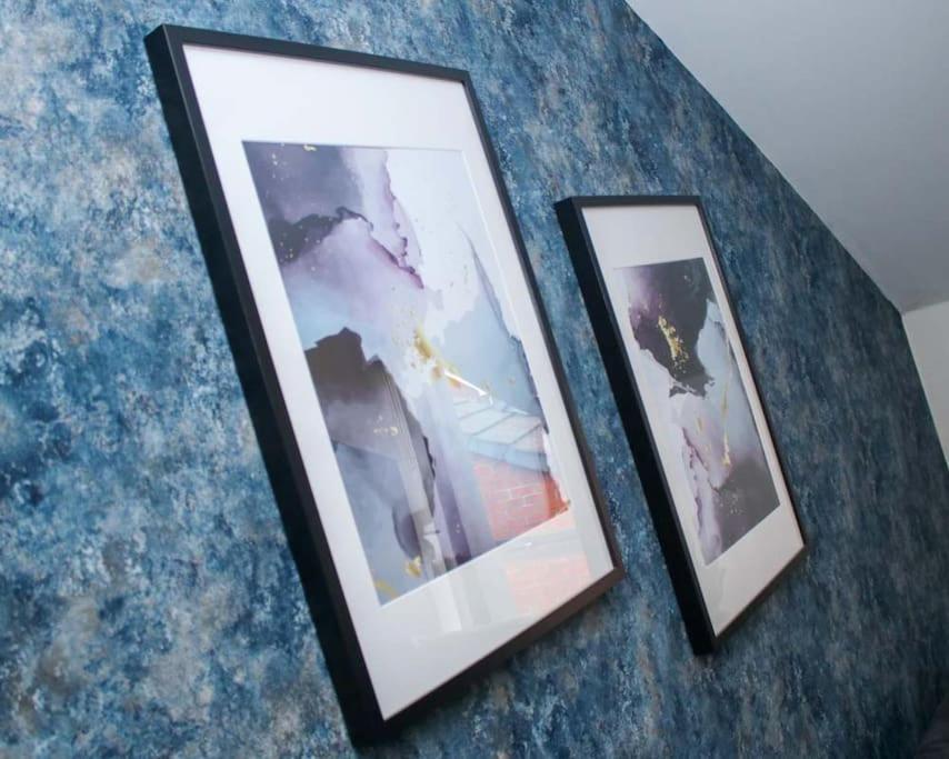 Luxe Living Guest House-Sleeps 6 -Family Friendly-Private Parking-Wifi-City-Beach スウォンジー エクステリア 写真